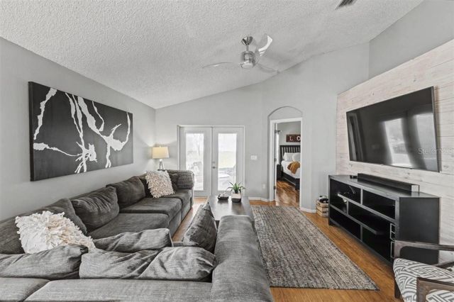 2070 CARPATHIAN DRIVE, Apopka, FL 32712