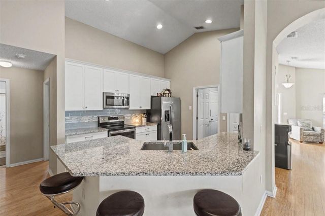 2070 CARPATHIAN DRIVE, Apopka, FL 32712