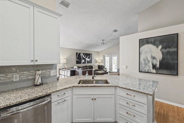 2070 CARPATHIAN DRIVE, Apopka, FL 32712