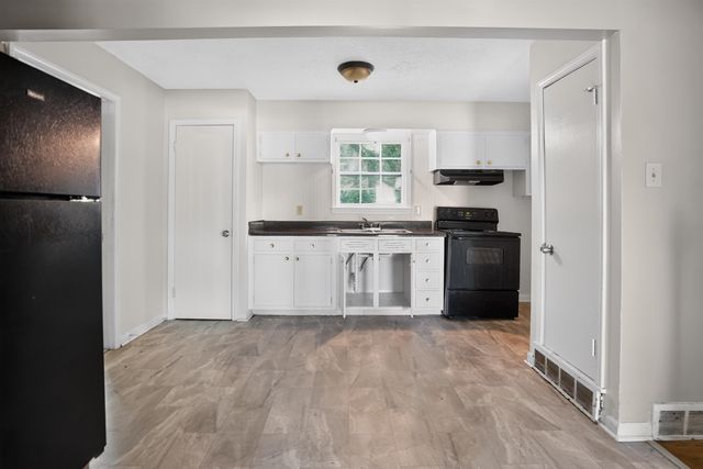 3520 LEHI DR, Memphis, TN 38128