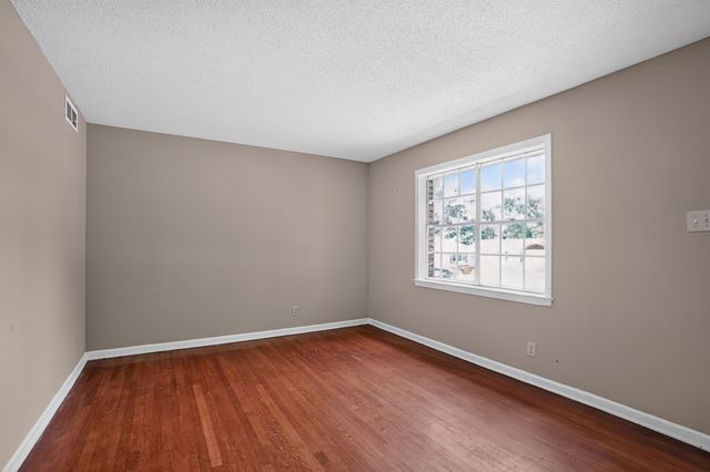 3520 LEHI DR, Memphis, TN 38128