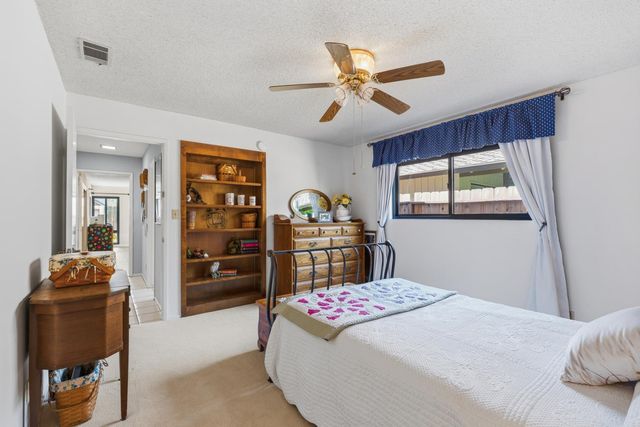 2023 Venetian Dr, Stockton, CA 95207
