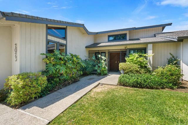 2023 Venetian Dr, Stockton, CA 95207