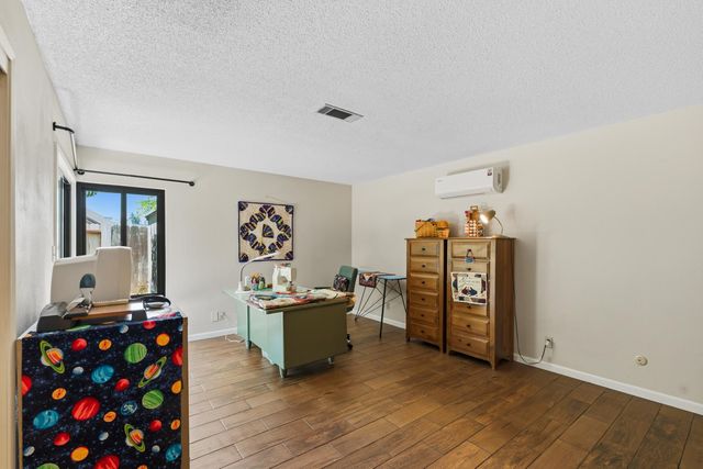 2023 Venetian Dr, Stockton, CA 95207