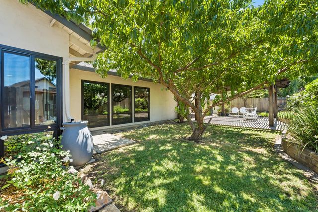 2023 Venetian Dr, Stockton, CA 95207