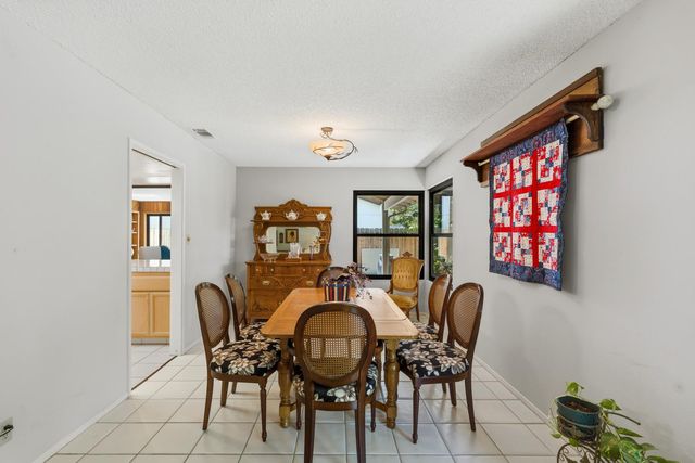 2023 Venetian Dr, Stockton, CA 95207