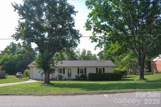 109 Oxford Street, Shelby, NC 28152