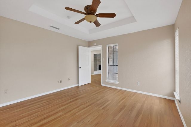 18915 TUPELO Lane, Dallas, TX 75287