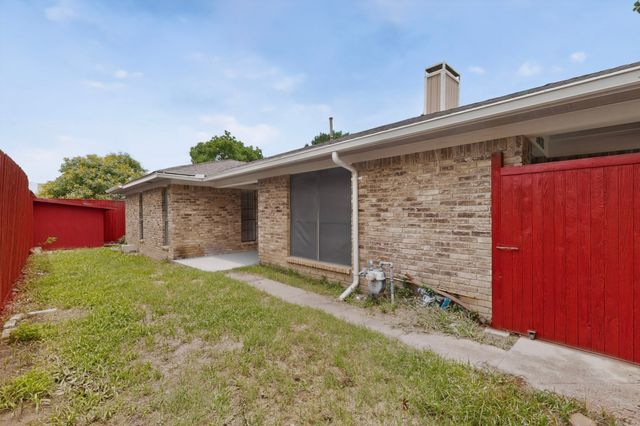 18915 TUPELO Lane, Dallas, TX 75287