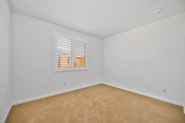 817 Sinter Ln, West Sacramento, CA 95691