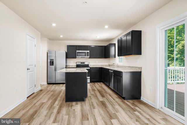 15 TILIA DR, Elkton, MD 21921