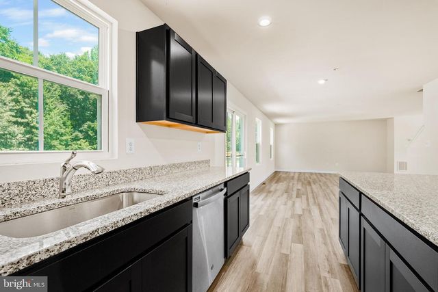 15 TILIA DR, Elkton, MD 21921