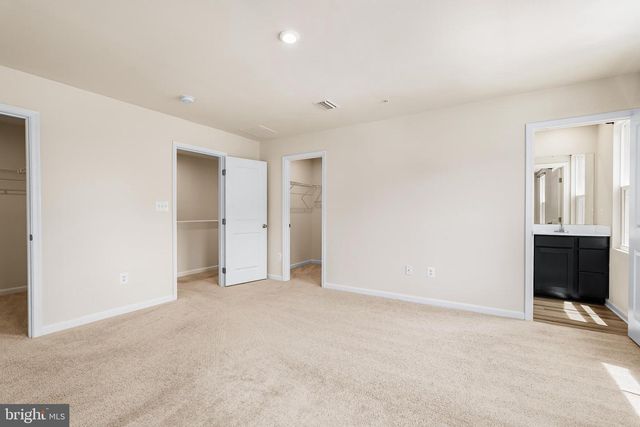 15 TILIA DR, Elkton, MD 21921