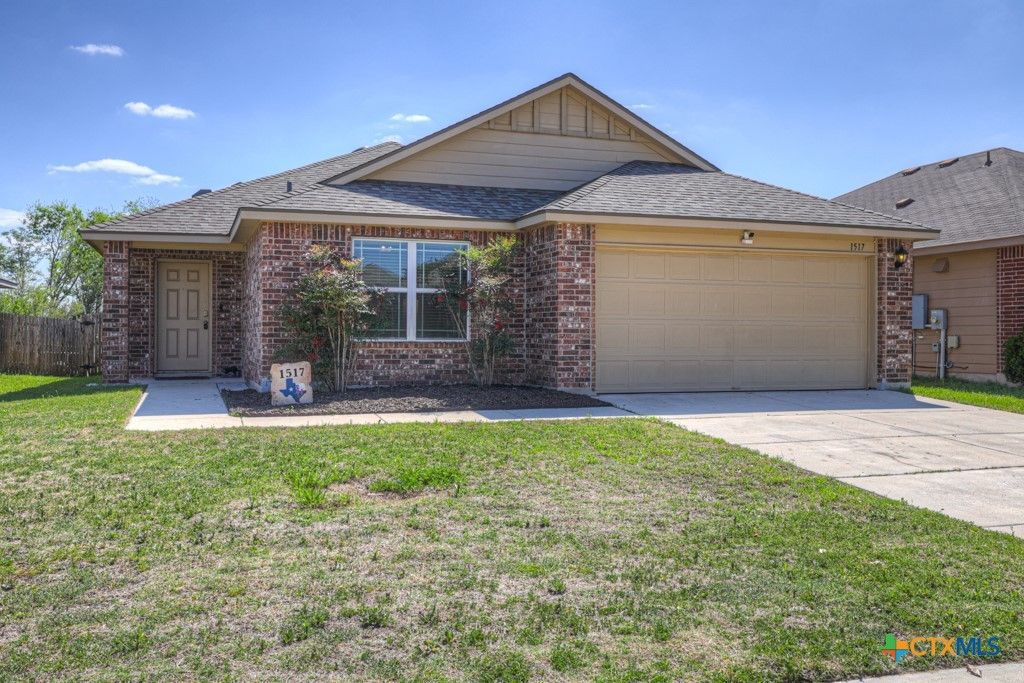 1517 Gateshead Drive, Seguin, TX 78155