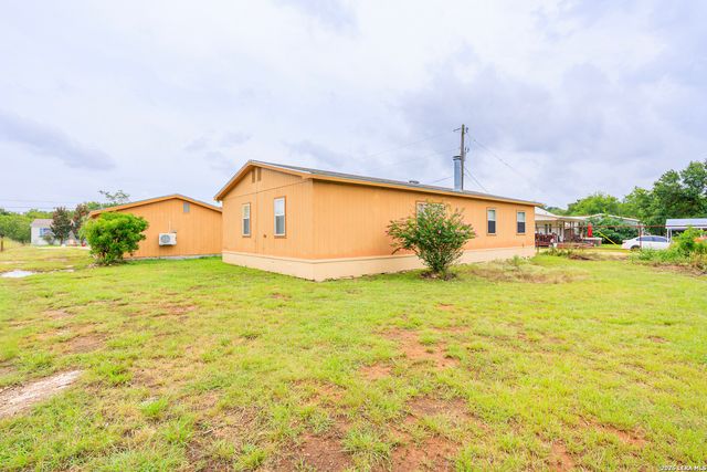 5004 Apache Moon, Spring Branch, TX 78070