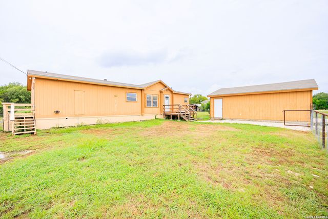 5004 Apache Moon, Spring Branch, TX 78070