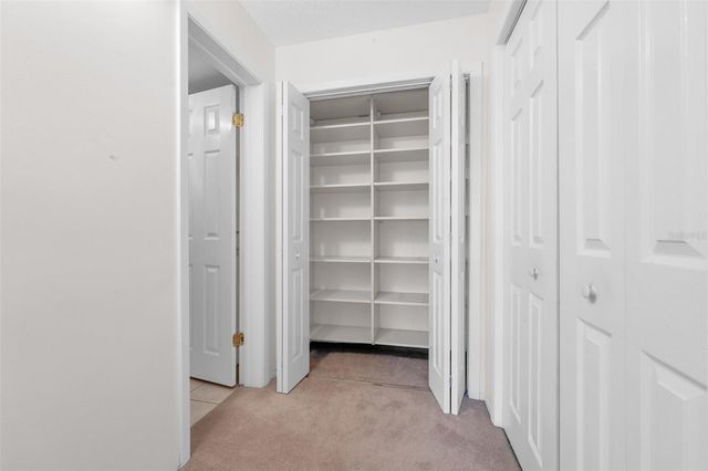 1935 CONWAY ROAD R3, Orlando, FL 32812