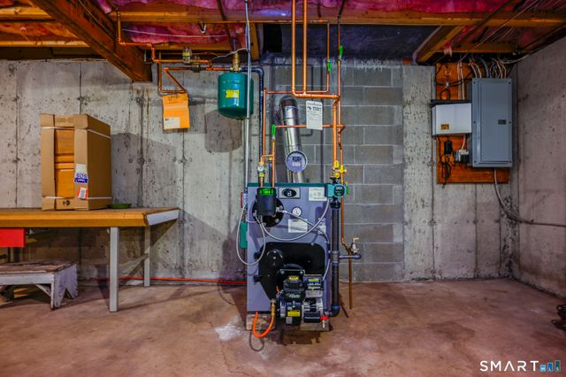 5 Brooke Hill Road, East Haddam, CT 06423