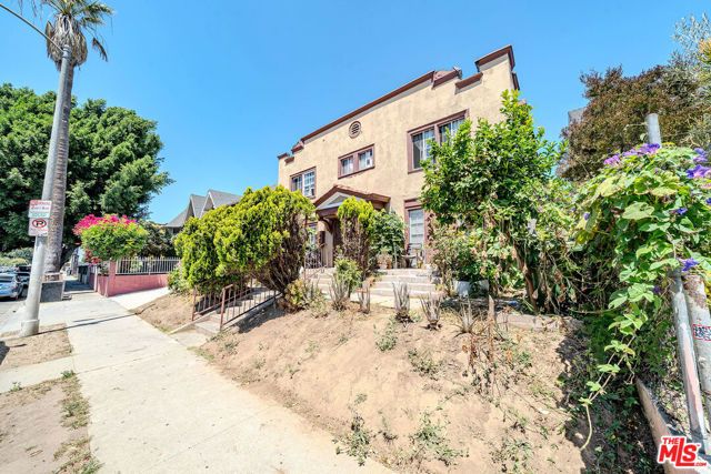 1662 S Hobart Boulevard, Los Angeles, CA 90006