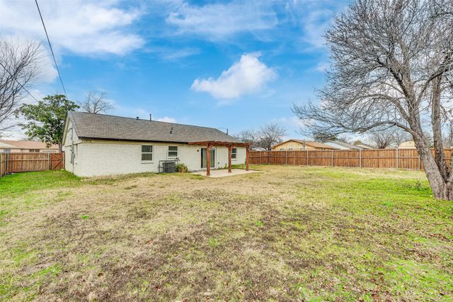 2828 Bamboo Street, Mesquite, TX 75150