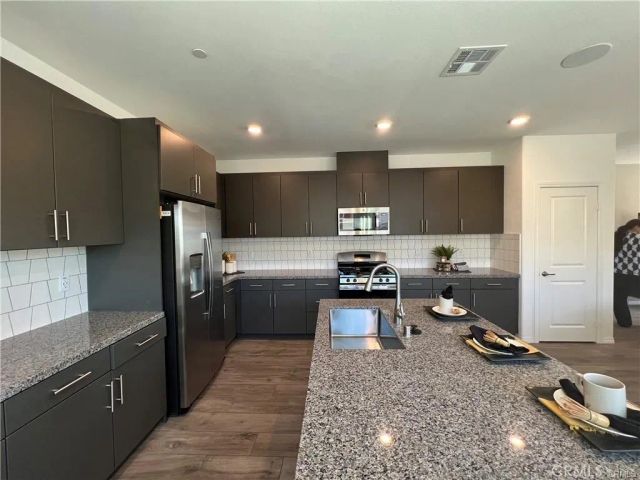 15279 Horizon Street 4, Fontana, CA 92336