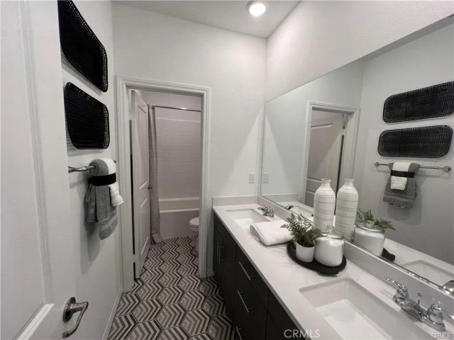 15279 Horizon Street 4, Fontana, CA 92336