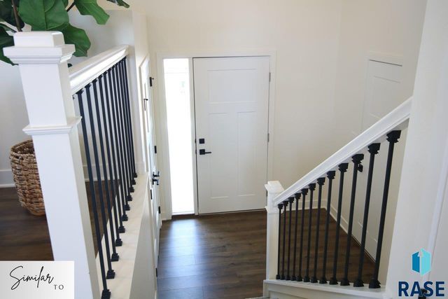 205 Plainside Ave Avenue, Harrisburg, SD 57032