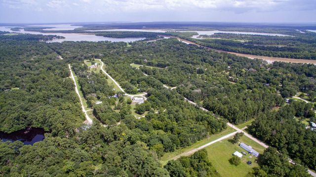 384 Hideaway Drive, Trinity, TX 75862