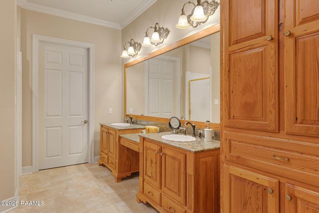 127 Woodsboro Drive, Lafayette, LA 70508