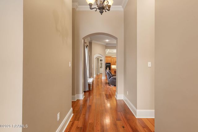 127 Woodsboro Drive, Lafayette, LA 70508