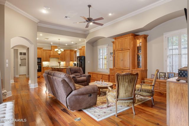 127 Woodsboro Drive, Lafayette, LA 70508