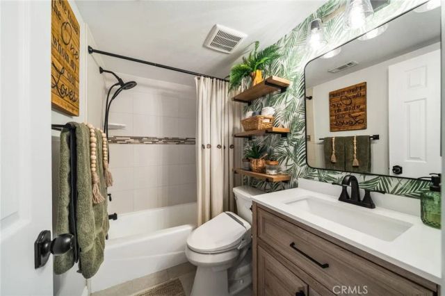 15 Big Dipper Court 24, Newport Beach, CA 92663