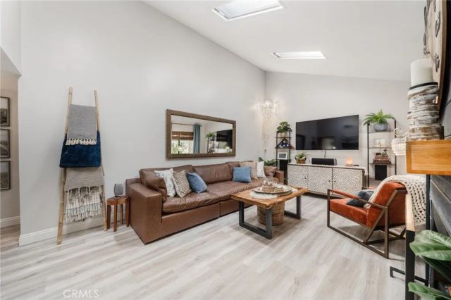 15 Big Dipper Court 24, Newport Beach, CA 92663