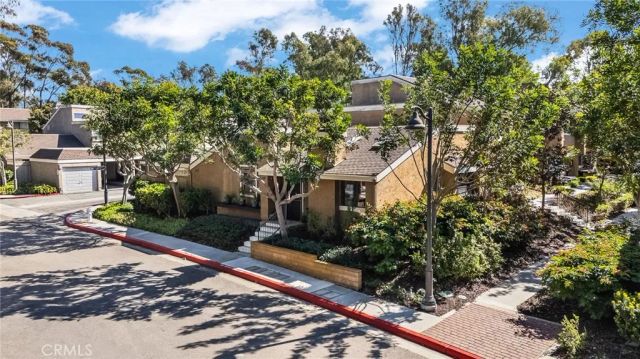 15 Big Dipper Court 24, Newport Beach, CA 92663