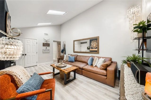 15 Big Dipper Court 24, Newport Beach, CA 92663