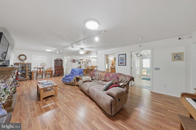 850 ARTHURSVILLE RD, Hartly, DE 19953
