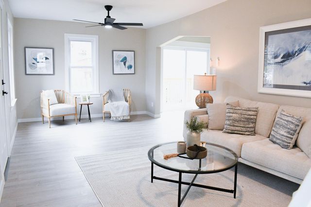 1603 Hudson Road, Saint Paul, MN 55106