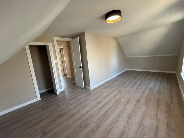 1603 Hudson Road, Saint Paul, MN 55106