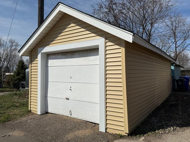 1603 Hudson Road, Saint Paul, MN 55106