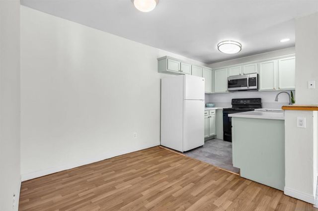 3566 Sunset Ln 71, San Diego, CA 92173