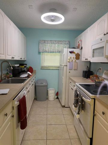300 SW Golfview Terrace 152, Boynton Beach, FL 33426