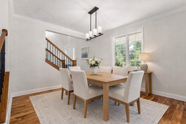 1040 Kilarney Road, Chesterton, IN 46304