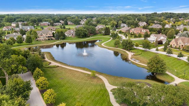 1040 Kilarney Road, Chesterton, IN 46304