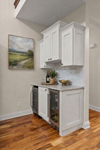 1040 Kilarney Road, Chesterton, IN 46304