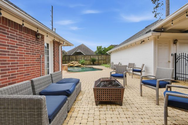 13815 Wetherfield Lane, Cypress, TX 77429