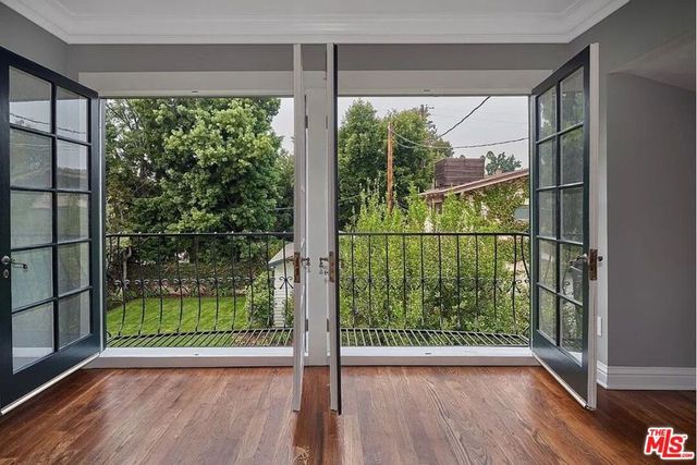 515 S Van Ness Avenue, Los Angeles, CA 90020