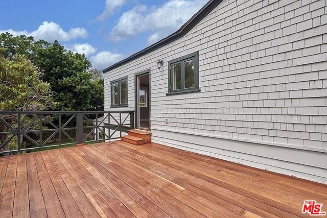 515 S Van Ness Avenue, Los Angeles, CA 90020