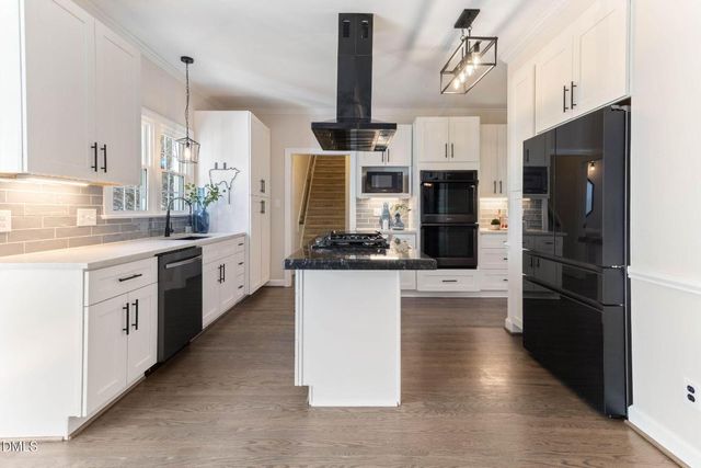 306 Burgwin Wright Way, Cary, NC 27519