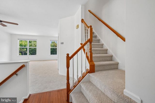 43131 HUNTSMAN SQ, Broadlands, VA 20148