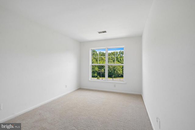 43131 HUNTSMAN SQ, Broadlands, VA 20148